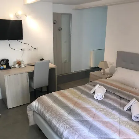 Corte Sant'Orsola 4 *
